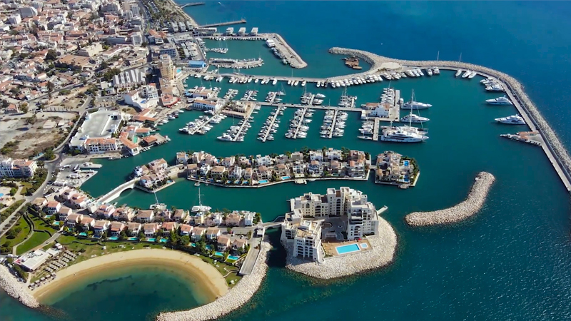 PLASIS Real Estate + Development | Cyprus